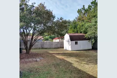 913 Irwin Drive, Hurst, TX 76053 - Photo 8