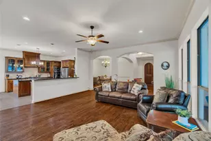 12698 Colborne Dr, Frisco, TX 75033 - Photo 8