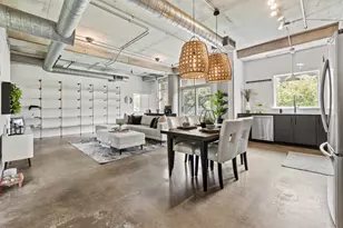 1001 Belleview St, Dallas, TX 75215 - Photo 2