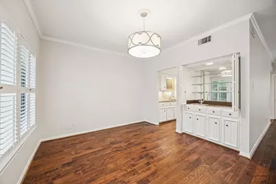 6742 E Northwest Highway, Dallas, TX 75231 - Photo 10