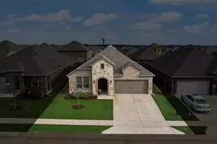 10613 Ponderosa Trl, Aubrey, TX 76227 - Photo 32