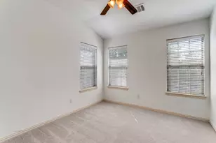 1475 Chase Ln, Irving, TX 75063 - Photo 18