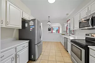 1432 Stone Canyon Way, Lewisville, TX 75067 - Photo 4