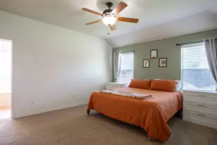 1109 Linden Dr, Burleson, TX 76028 - Photo 18