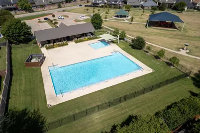 1109 Linden Drive, Burleson, TX 76028 - Photo 34