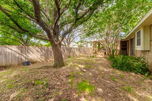 7022 Escondido Dr, Arlington, TX 76016 - Photo 6