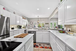 202 Hillside Ln, Lindsay, TX 76250 - Photo 12