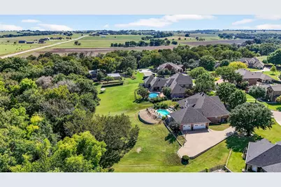 202 Hillside Lane, Lindsay, TX 76250 - Photo 34