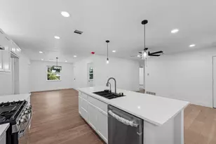 118 Evelyn St, DeSoto, TX 75115 - Photo 6