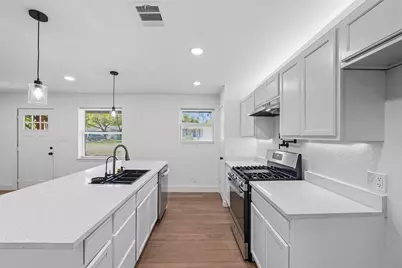 118 Evelyn Street, DeSoto, TX 75115 - Photo 10