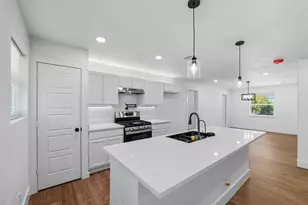 118 Evelyn St, DeSoto, TX 75115 - Photo 1