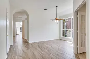 7120 Hillshire Ln, Sachse, TX 75048 - Photo 2