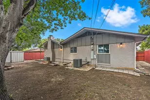 8120 Greenhollow Ln, Dallas, TX 75240 - Photo 18