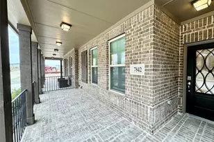 7842 Bayside Dr, Rowlett, TX 75088 - Photo 2