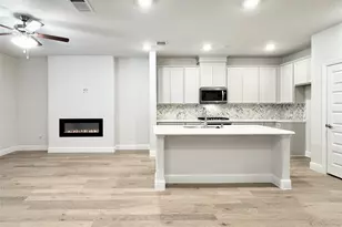 7842 Bayside Dr, Rowlett, TX 75088 - Photo 4