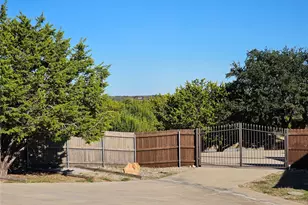 100 Rio Bravo Ct, Weatherford, TX 76088 - Photo 16