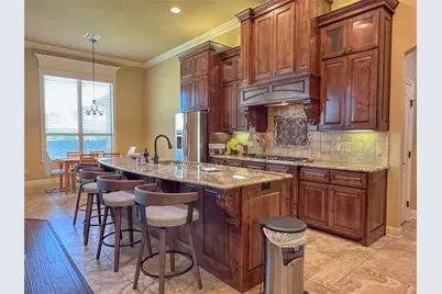 1100 Wessex Drive, Woodway, TX 76712 - Photo 14