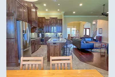 1100 Wessex Drive, Woodway, TX 76712 - Photo 12