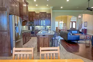 1100 Wessex Dr, Woodway, TX 76712 - Photo 12