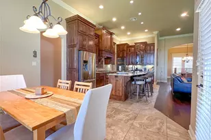 1100 Wessex Dr, Woodway, TX 76712 - Photo 10