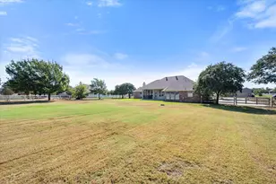 1825 Meadow Springs Dr, Haslet, TX 76052 - Photo 28