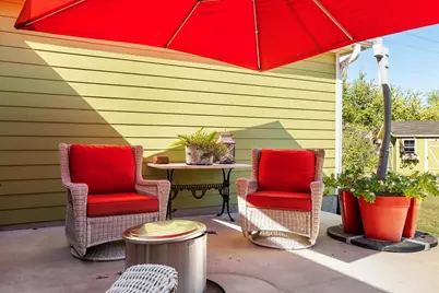 326 W Liberty Street, Pilot Point, TX 76258 - Photo 30