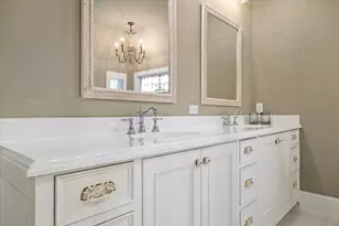 326 W Liberty St, Pilot Point, TX 76258 - Photo 22