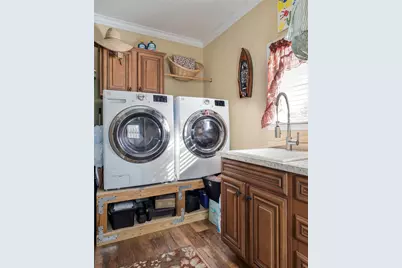 2466 Baywood Drive, Wills Point, TX 75169 - Photo 16