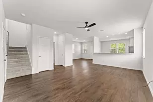 5672 Shore Point Trl, Fort Worth, TX 76119 - Photo 12