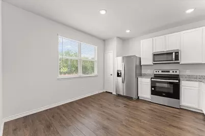 5672 Shore Point Trail, Fort Worth, TX 76119 - Photo 10