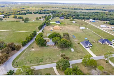 9591 Dripping Springs Road, Denison, TX 75021 - Photo 40