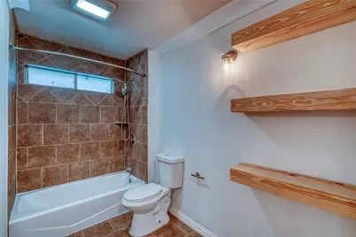 7540 Monterrey Drive, Fort Worth, TX 76112 - Photo 14