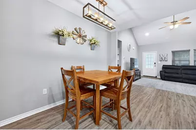 307 Brockett Street, Collinsville, TX 76233 - Photo 8