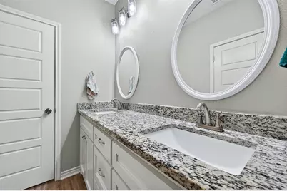 307 Brockett Street, Collinsville, TX 76233 - Photo 18