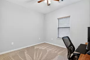 307 Brockett St, Collinsville, TX 76233 - Photo 26