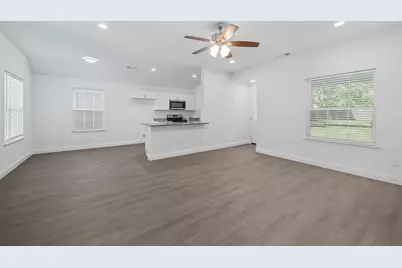 415 W Monterey Street, Denison, TX 75020 - Photo 4