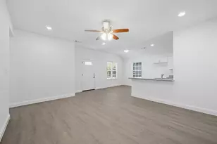 415 W Monterey St, Denison, TX 75020 - Photo 6
