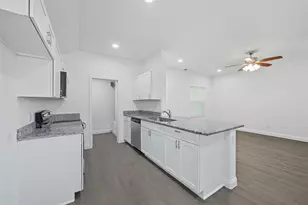 415 W Monterey St, Denison, TX 75020 - Photo 8