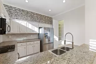 5006 Cedar Springs Rd, Dallas, TX 75235 - Photo 2