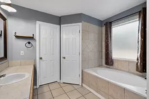 109 Pleasant Run, Reno, TX 76020 - Photo 24