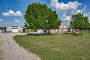 6221 Deer Run Rd, Sanger, TX 76266 - Photo 4