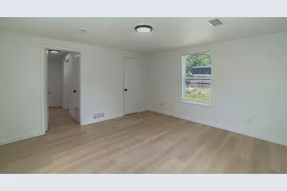1208 Dan Gould Drive, Arlington, TX 76001 - Photo 10