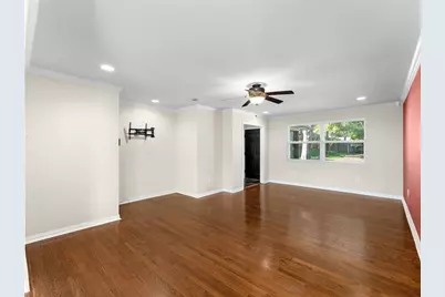 2342 Fenestra Drive, Dallas, TX 75228 - Photo 4