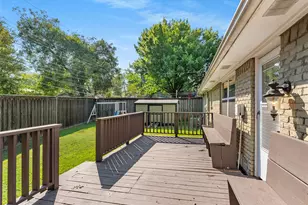 2342 Fenestra Dr, Dallas, TX 75228 - Photo 16