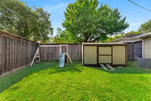 2342 Fenestra Dr, Dallas, TX 75228 - Photo 18