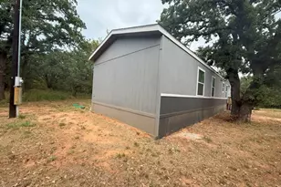 137 Santa Fe Trail, Nocona, TX 76255 - Photo 2