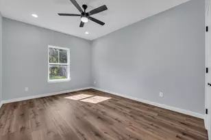 308 Crye Cir, Robinson, TX 76706 - Photo 24