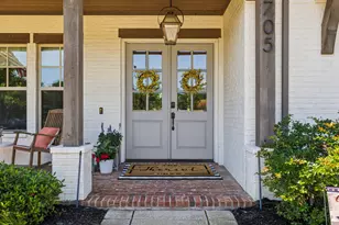 4705 Clydesdale Dr, Flower Mound, TX 75028 - Photo 2