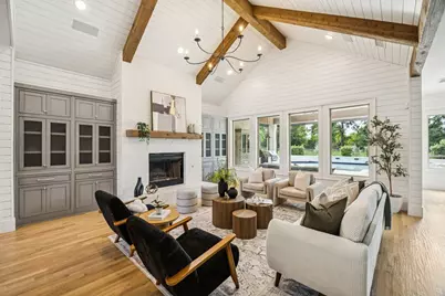 4705 Clydesdale Drive, Flower Mound, TX 75028 - Photo 4