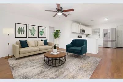 518 E Daugherty Drive, Garland, TX 75041 - Photo 2